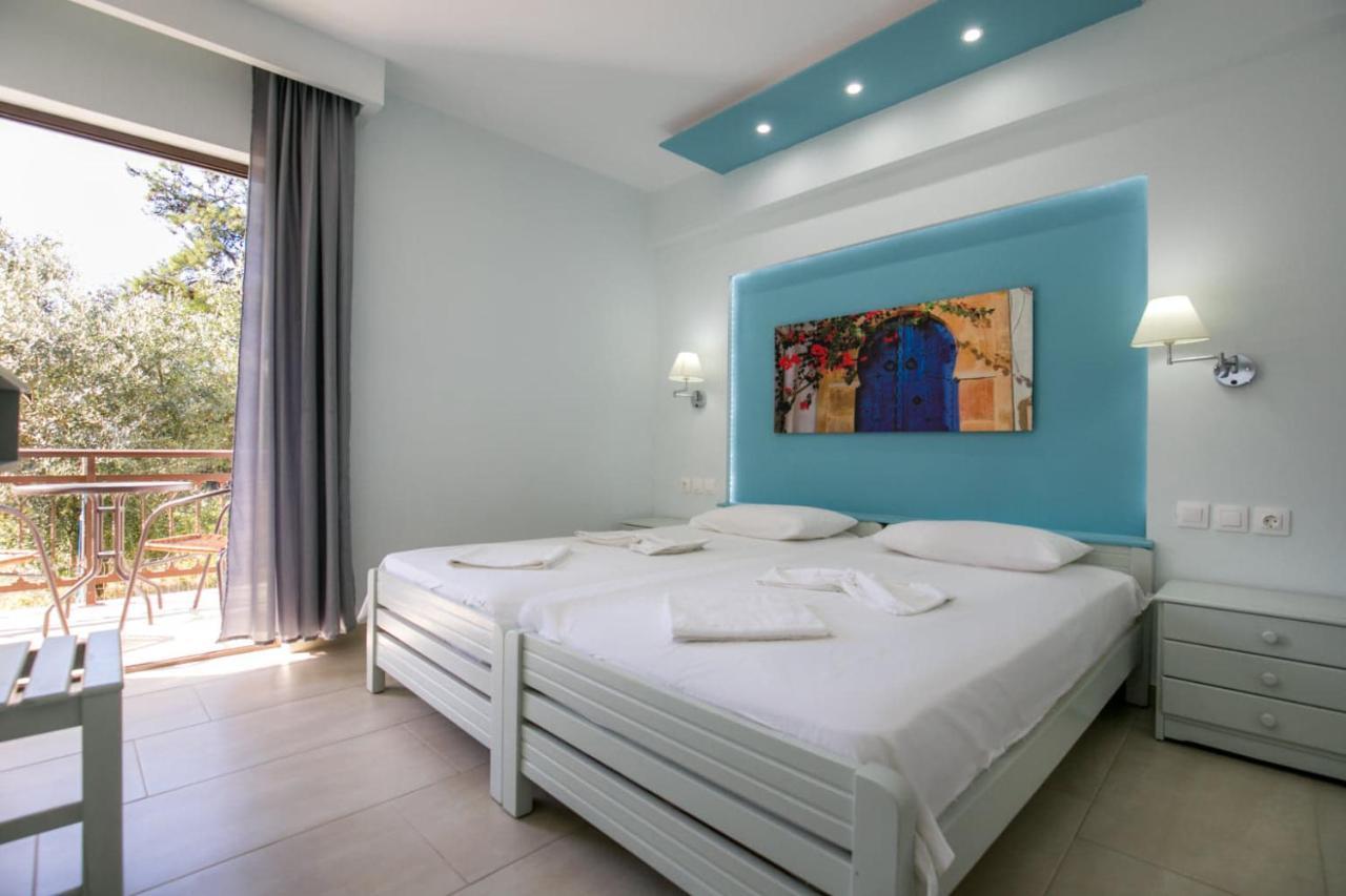 Haus Sofi Hotell Pefkari Exteriör bild