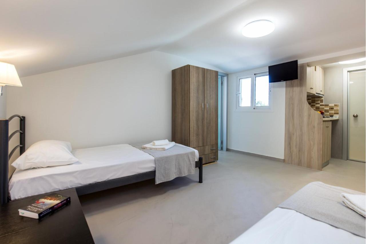 Haus Sofi Hotell Pefkari Exteriör bild