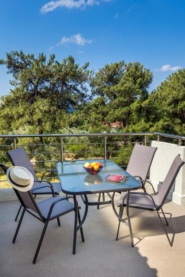 Haus Sofi Hotell Pefkari Exteriör bild